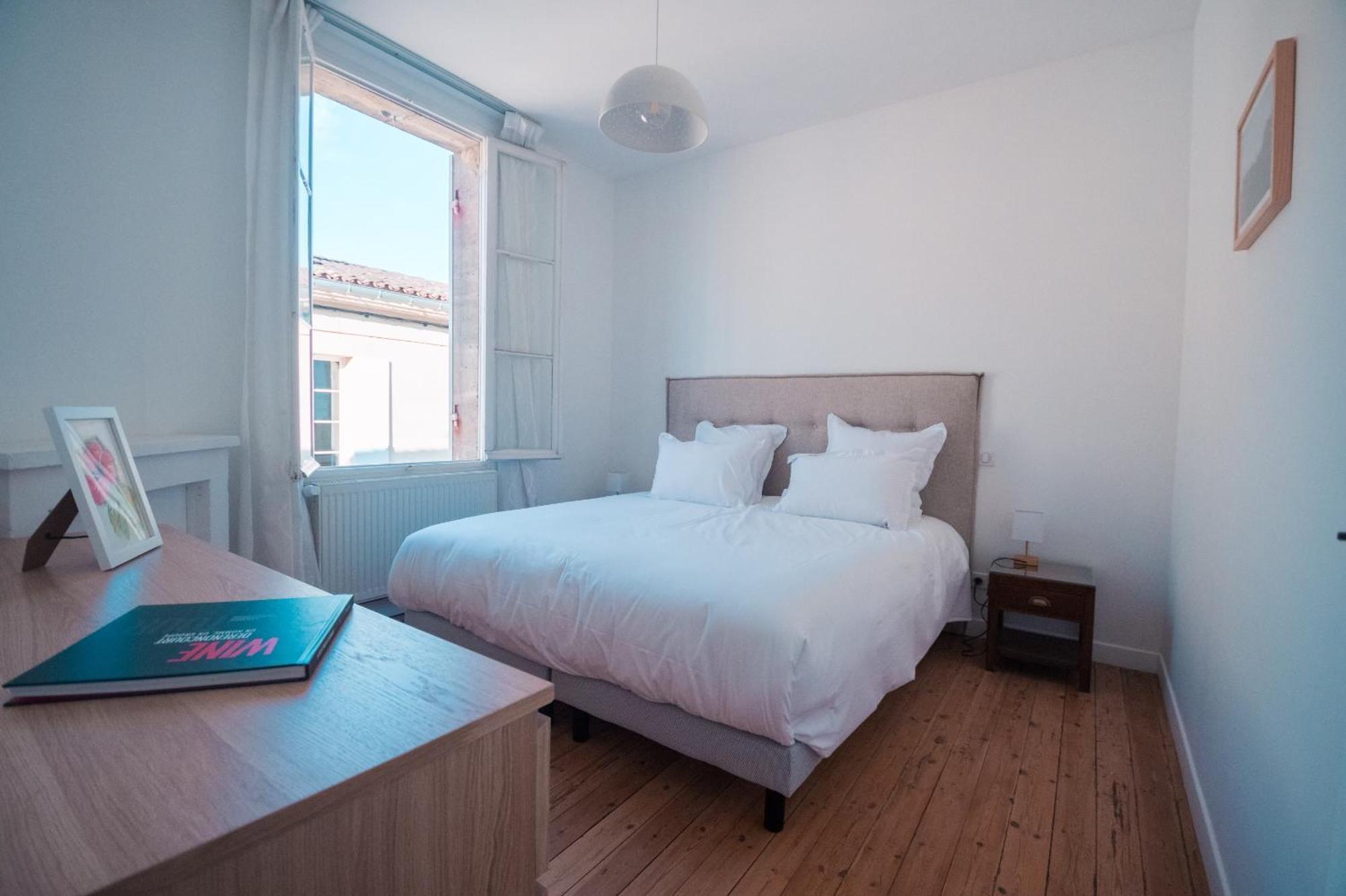 Bed and Breakfast Cedreblanc Сент-Эмильон Экстерьер фото